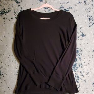 Gap long sleeve tshirt